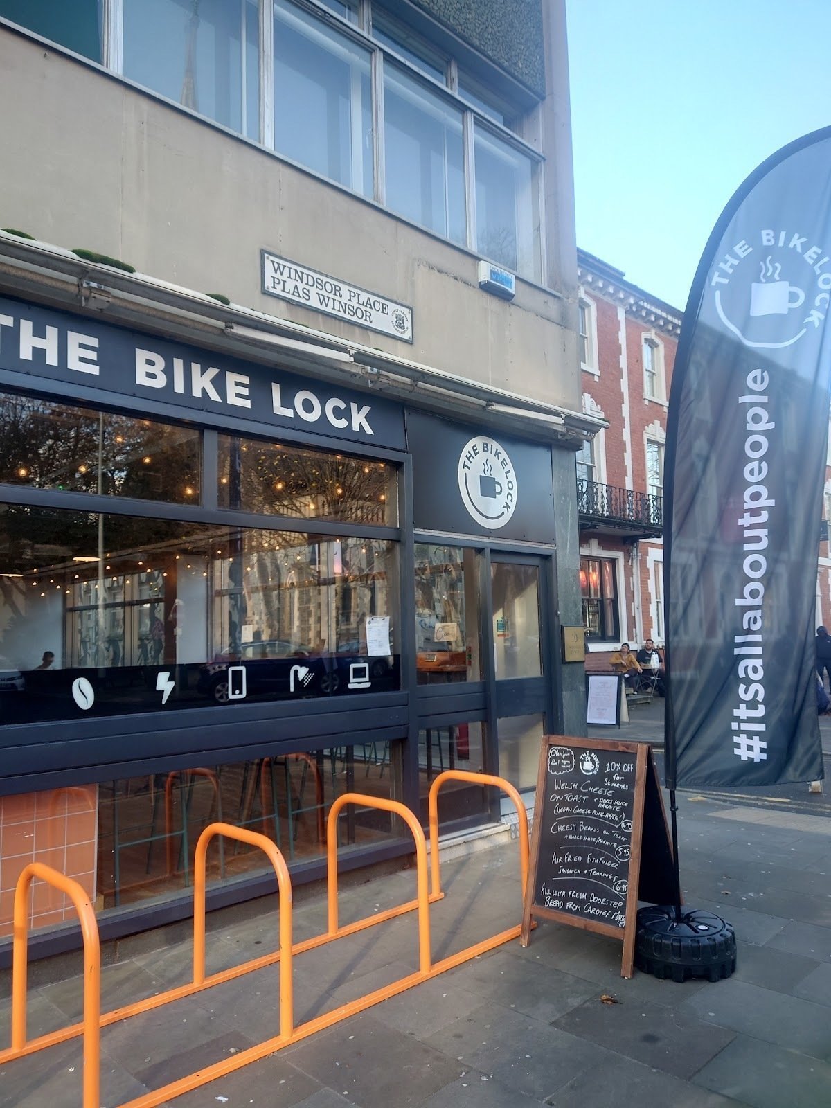 <span class="translation_missing" title="translation missing: en.meta.location_title, location_name: The Bike Lock Ltd, city: Cardiff">Location Title</span>