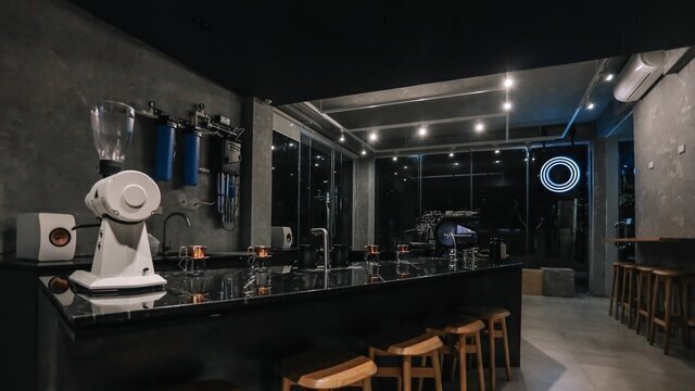 Tightrope Coffee