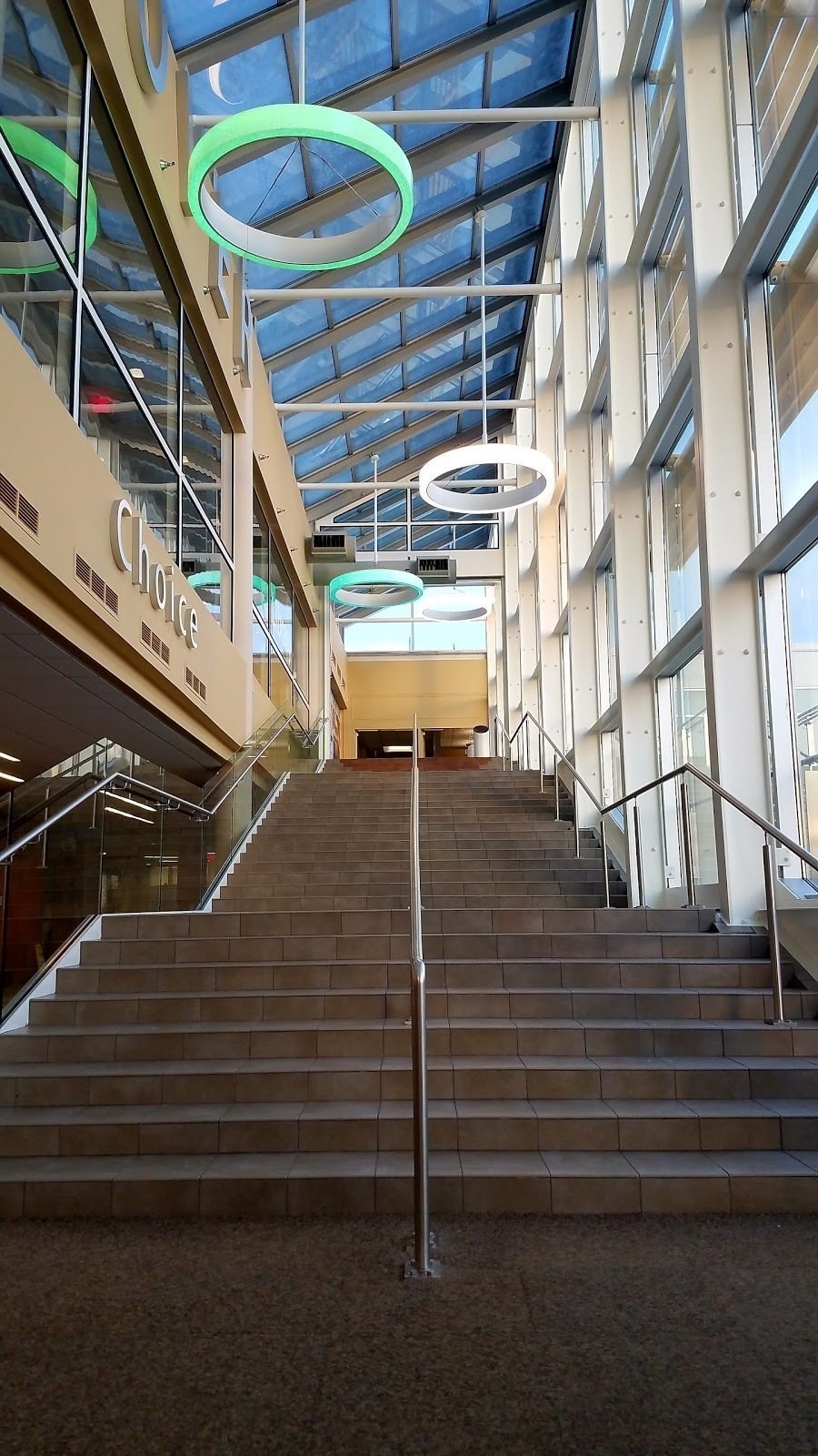 <span class="translation_missing" title="translation missing: en.meta.location_title, location_name: College of DuPage, city: Chicago">Location Title</span>