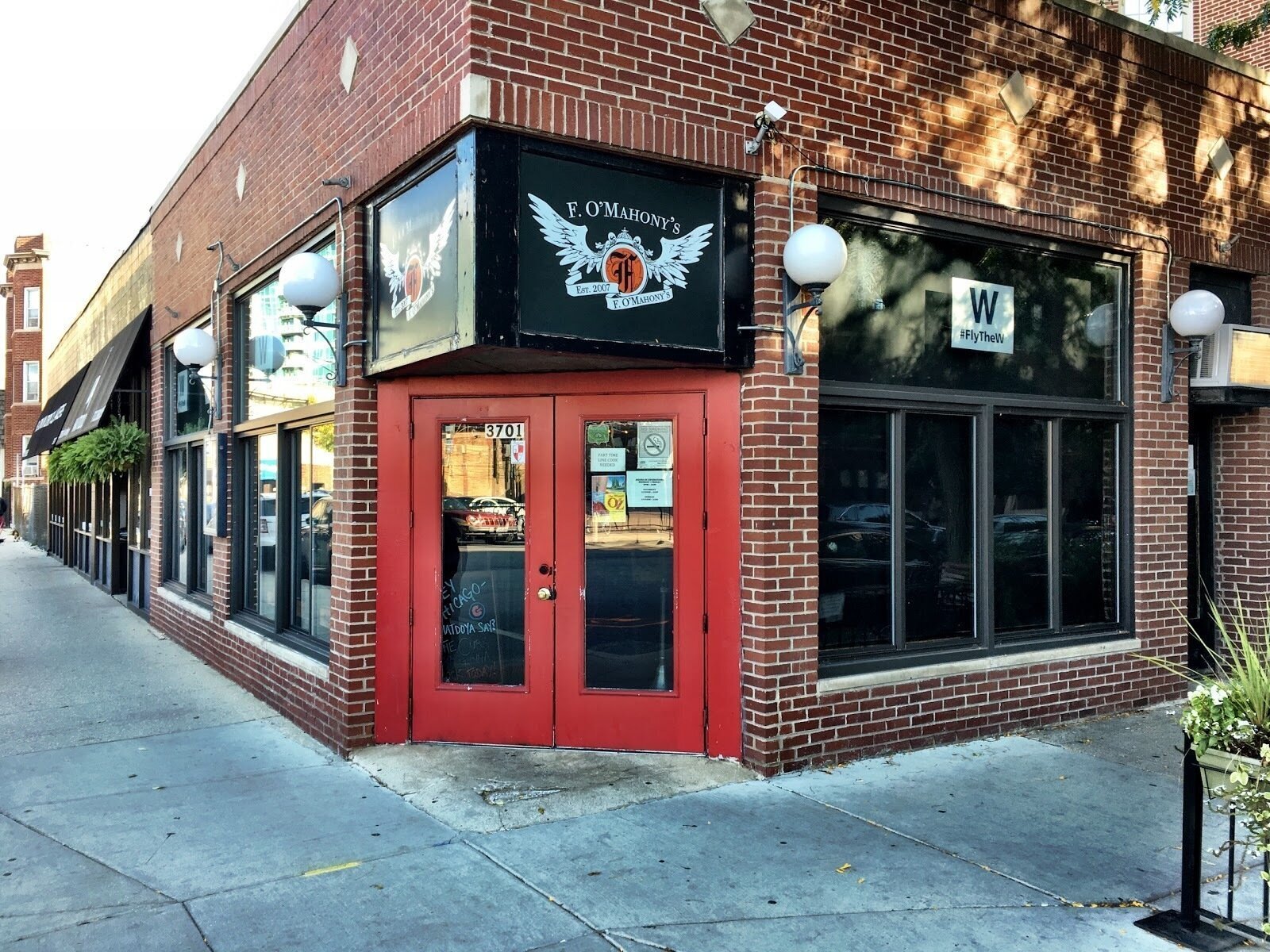 <span class="translation_missing" title="translation missing: en.meta.location_title, location_name: F. O&#39;Mahony&#39;s, city: Chicago">Location Title</span>