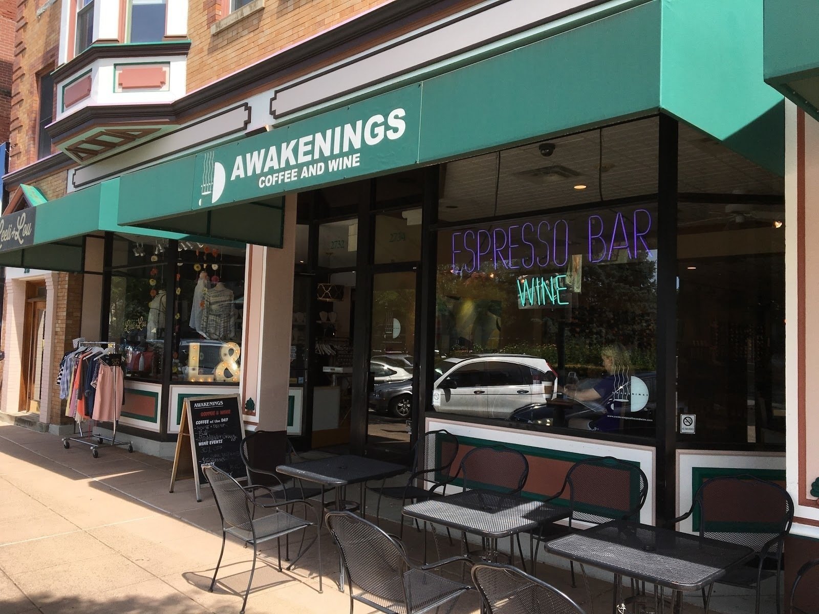 <span class="translation_missing" title="translation missing: en.meta.location_title, location_name: Awakenings Coffee Roasters, city: Cincinnati">Location Title</span>