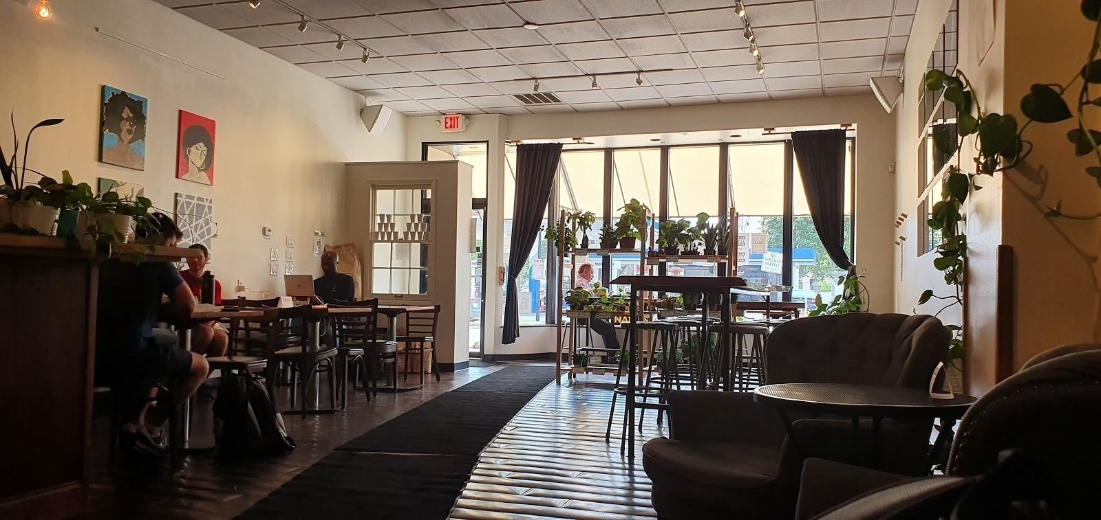 <span class="translation_missing" title="translation missing: en.meta.location_title, location_name: Phoenix Coffee, city: Cleveland">Location Title</span>