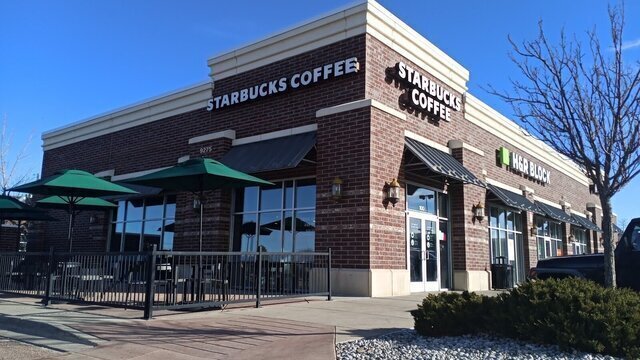 Starbucks @ 9275 N Union Blvd