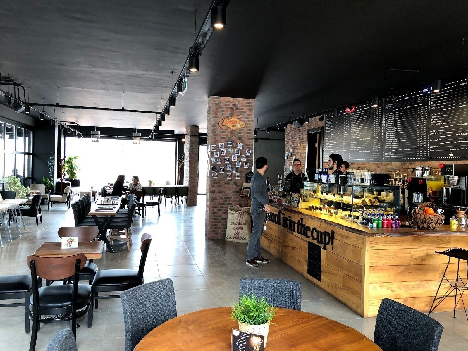 <span class="translation_missing" title="translation missing: en.meta.location_title, location_name: Corum Arabica Coffee House, city: Çorum">Location Title</span>