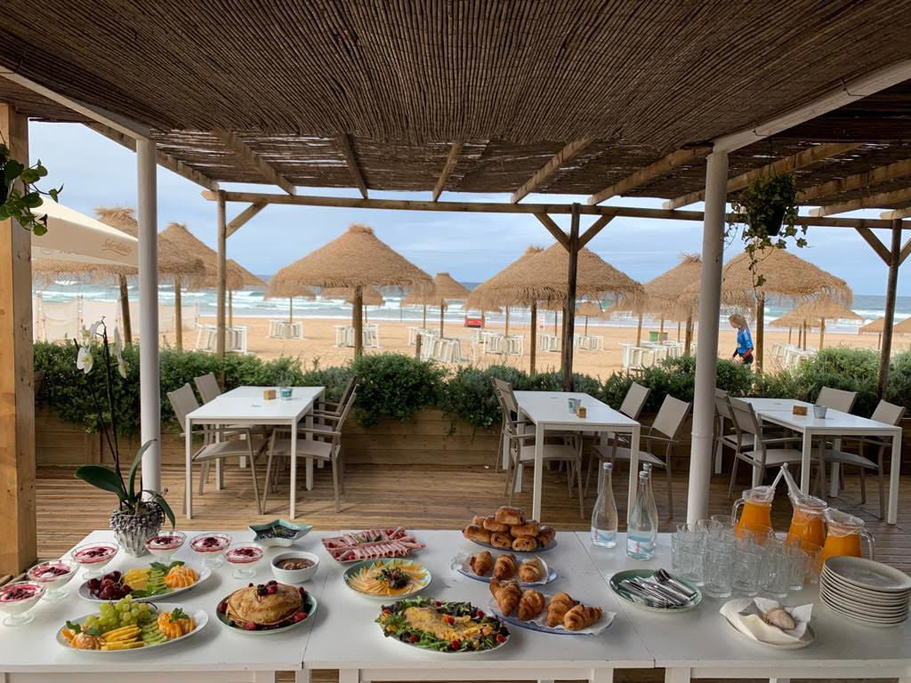 <span class="translation_missing" title="translation missing: en.meta.location_title, location_name: Restaurante Praia da Mata, city: Costa da Caparica">Location Title</span>