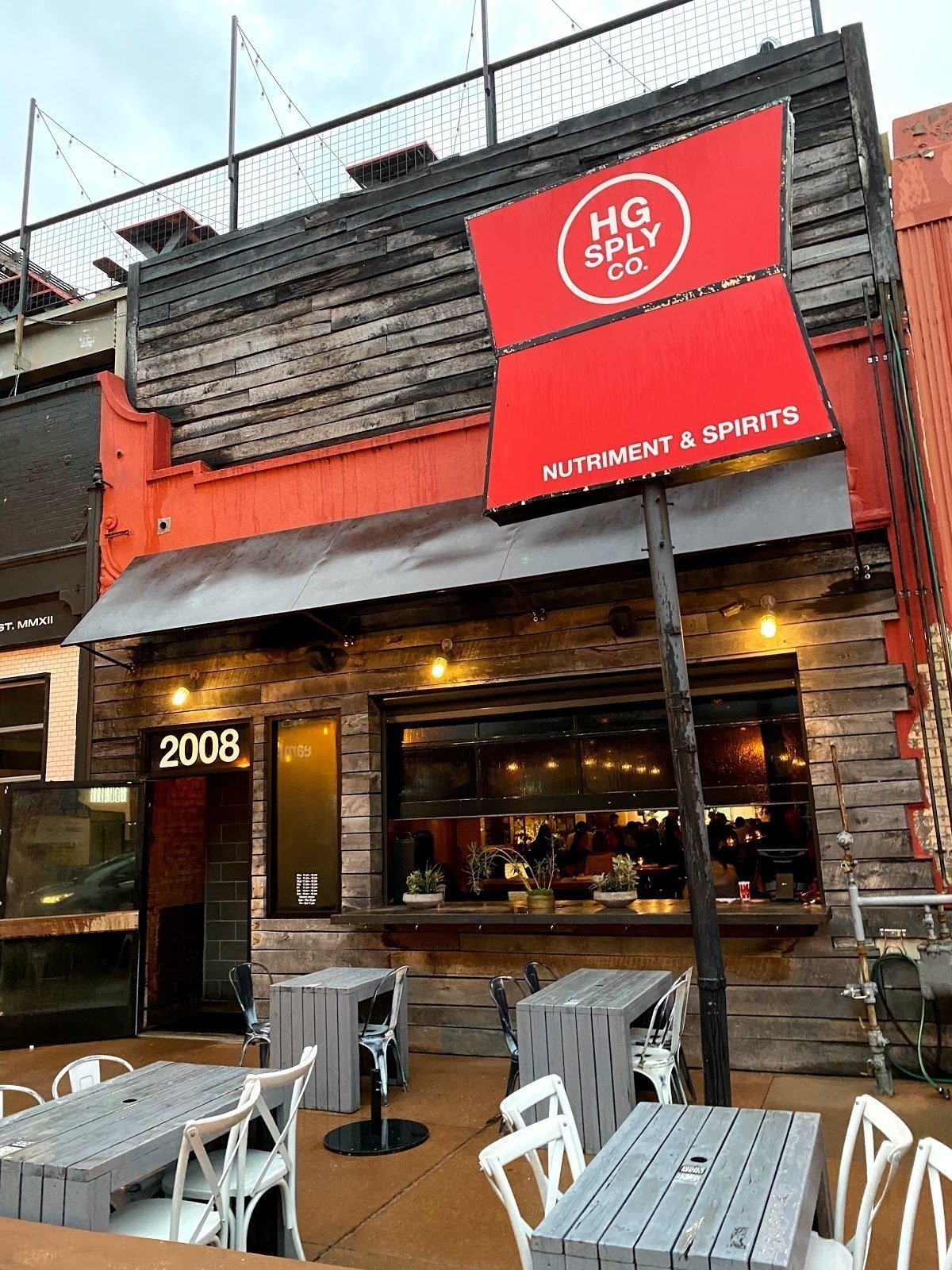 <span class="translation_missing" title="translation missing: en.meta.location_title, location_name: HG Sply Co. - Dallas, city: Dallas">Location Title</span>