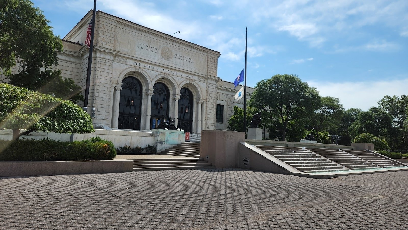 <span class="translation_missing" title="translation missing: en.meta.location_title, location_name: Detroit Institute of Arts, city: Detroit">Location Title</span>