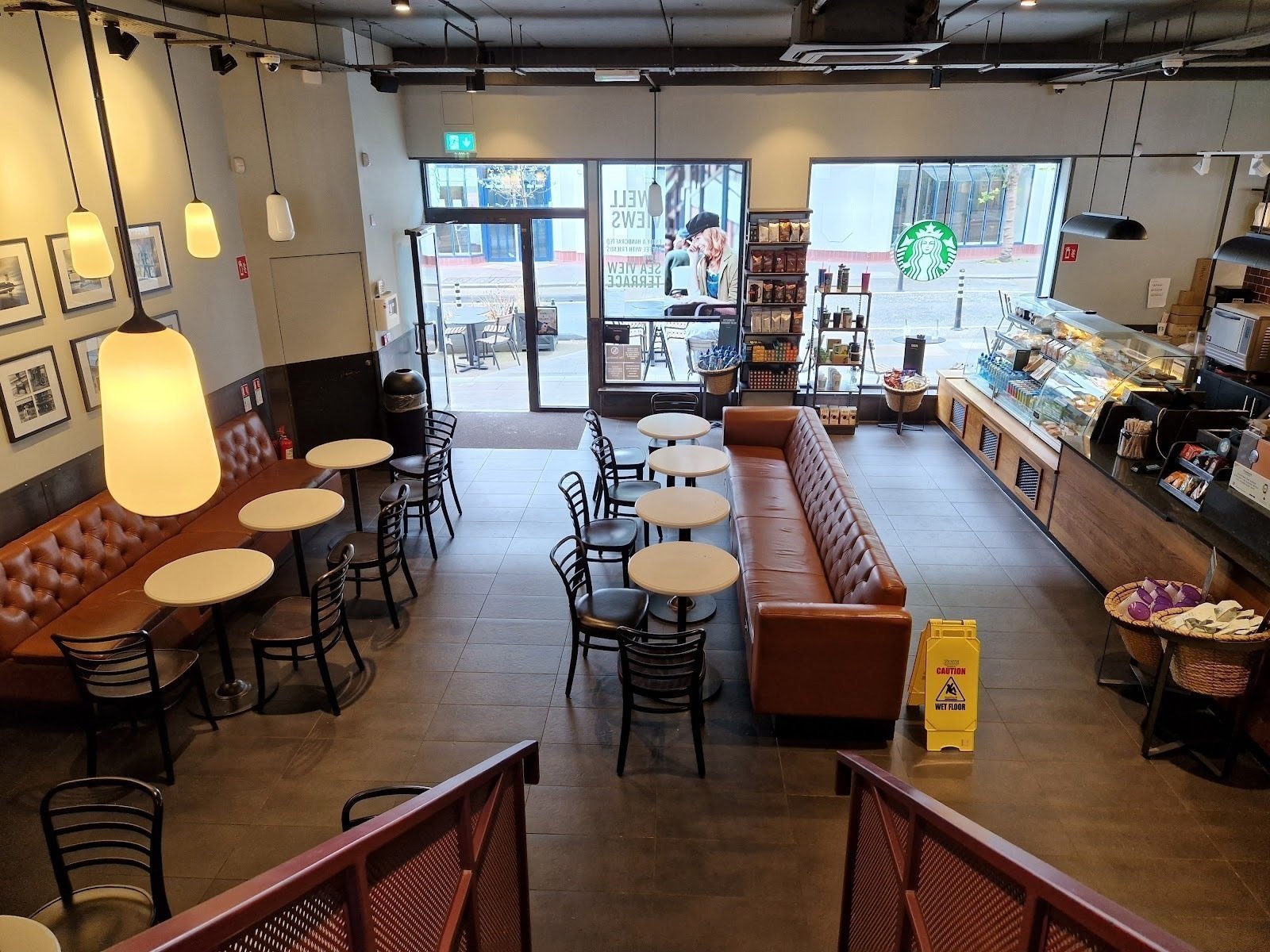 <span class="translation_missing" title="translation missing: en.meta.location_title, location_name: Starbucks Coffee @ 19 Rock Hill, city: Dublin">Location Title</span>