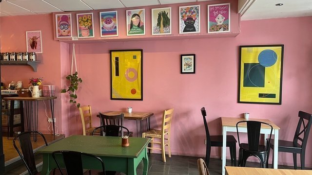 SEVEN neighbourhood cafe