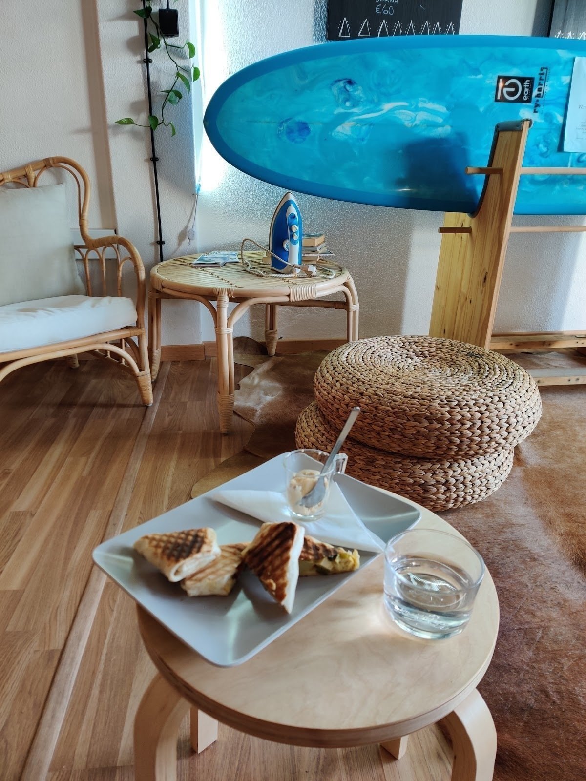 <span class="translation_missing" title="translation missing: en.meta.location_title, location_name: Amour Soul Space, city: Ericeira">Location Title</span>