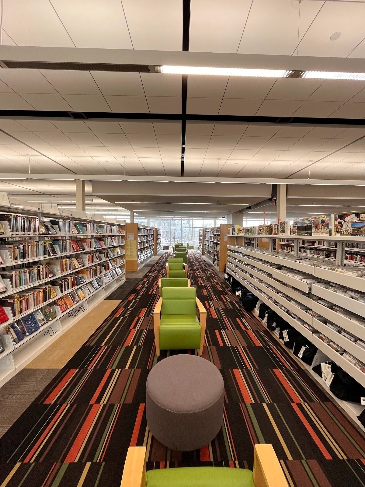 <span class="translation_missing" title="translation missing: en.meta.location_title, location_name: Fargo Public Library – Main Library, city: Fargo">Location Title</span>