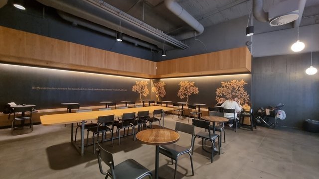 Starbucks @ Kaiser-Joseph-Straße