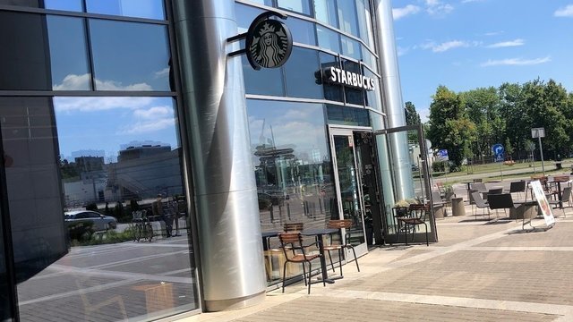 Starbucks @ Aleja Grunwaldzka