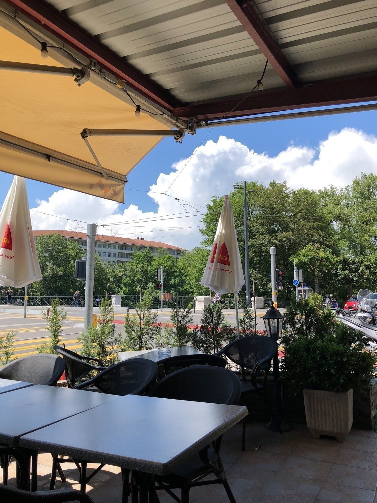<span class="translation_missing" title="translation missing: en.meta.location_title, location_name: Il Destino, city: Geneva">Location Title</span>