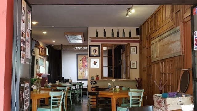 Café 48