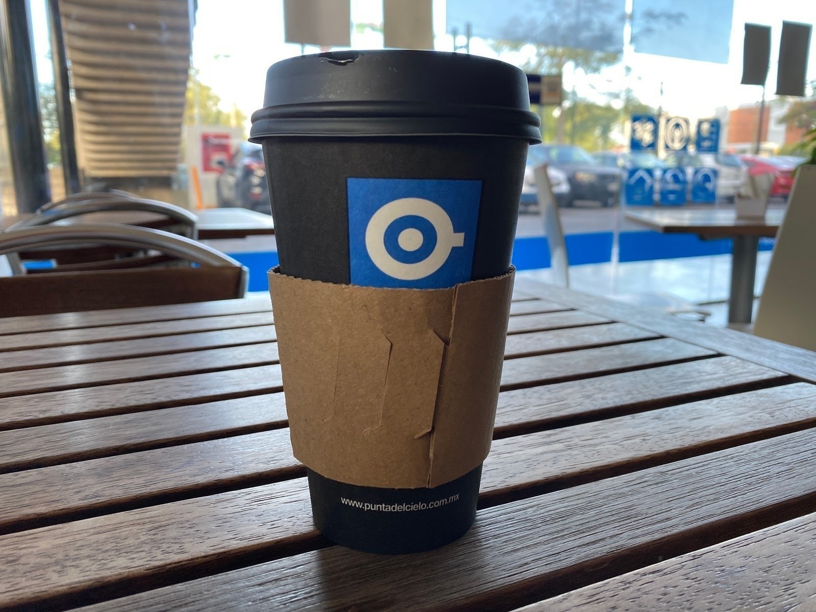 <span class="translation_missing" title="translation missing: en.meta.location_title, location_name: Café Punta del Cielo @ Plaza Atelier, city: Guadalajara">Location Title</span>