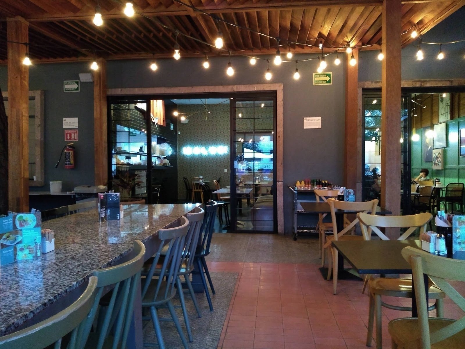 <span class="translation_missing" title="translation missing: en.meta.location_title, location_name: Chop Cup Coffee, city: Guadalajara">Location Title</span>