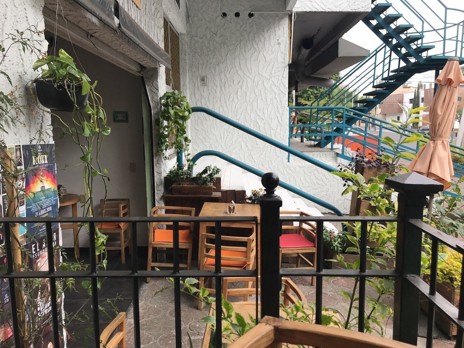 <span class="translation_missing" title="translation missing: en.meta.location_title, location_name: Labranza Coffee Roasters, city: Guadalajara">Location Title</span>