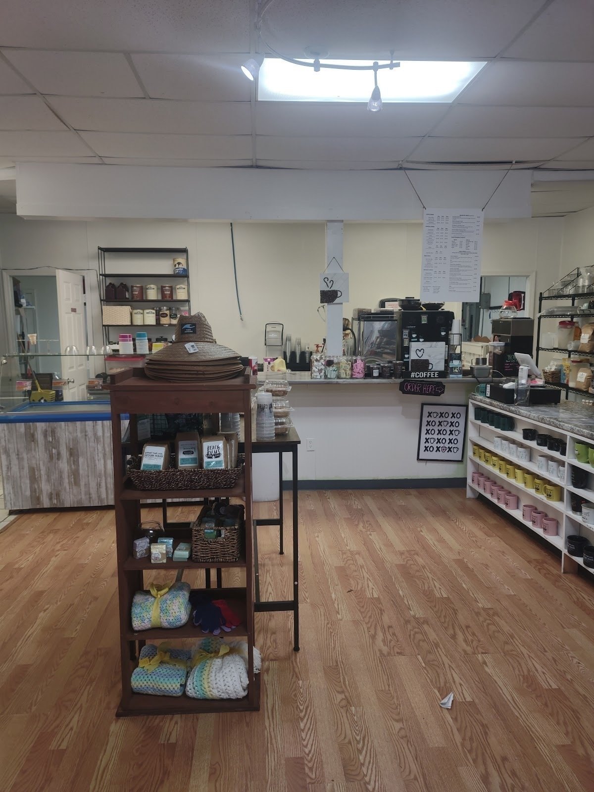<span class="translation_missing" title="translation missing: en.meta.location_title, location_name: Beach Bums Coffee &amp; Deli, city: Gulf Shores">Location Title</span>