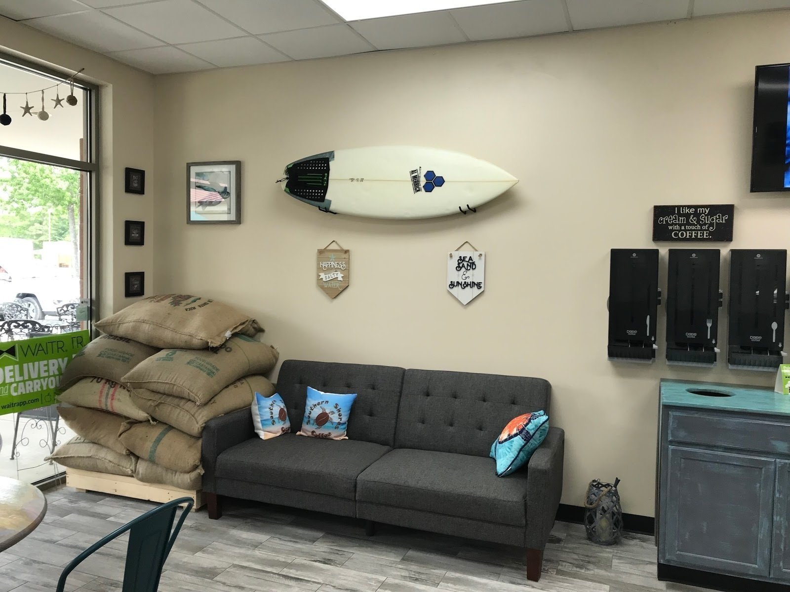 <span class="translation_missing" title="translation missing: en.meta.location_title, location_name: Southern Shores Coffee, city: Gulf Shores">Location Title</span>
