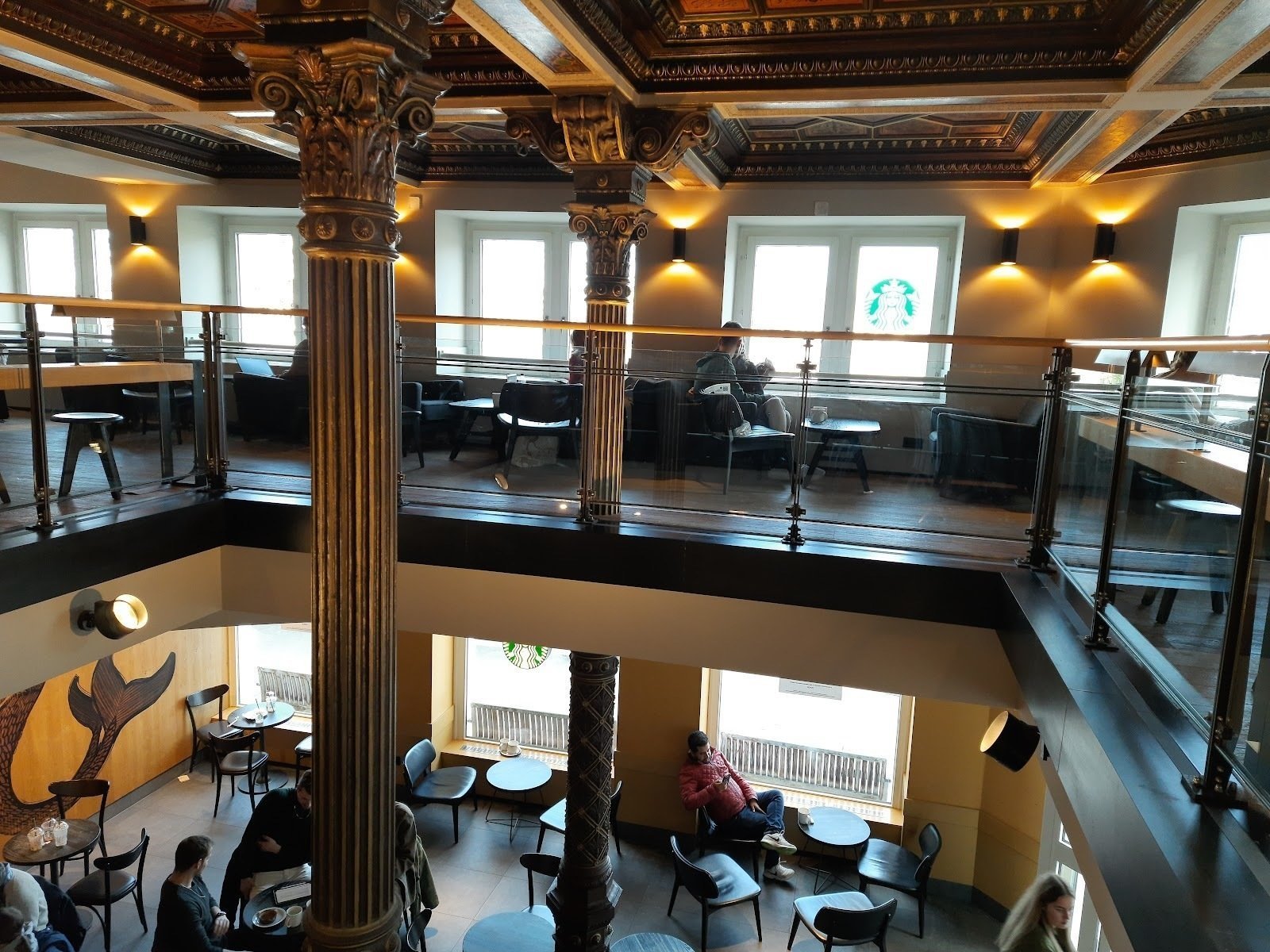 <span class="translation_missing" title="translation missing: en.meta.location_title, location_name: Starbucks @ Neuer Jungfernstieg, city: Hamburg">Location Title</span>