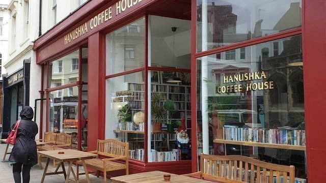 Hanushka Coffee