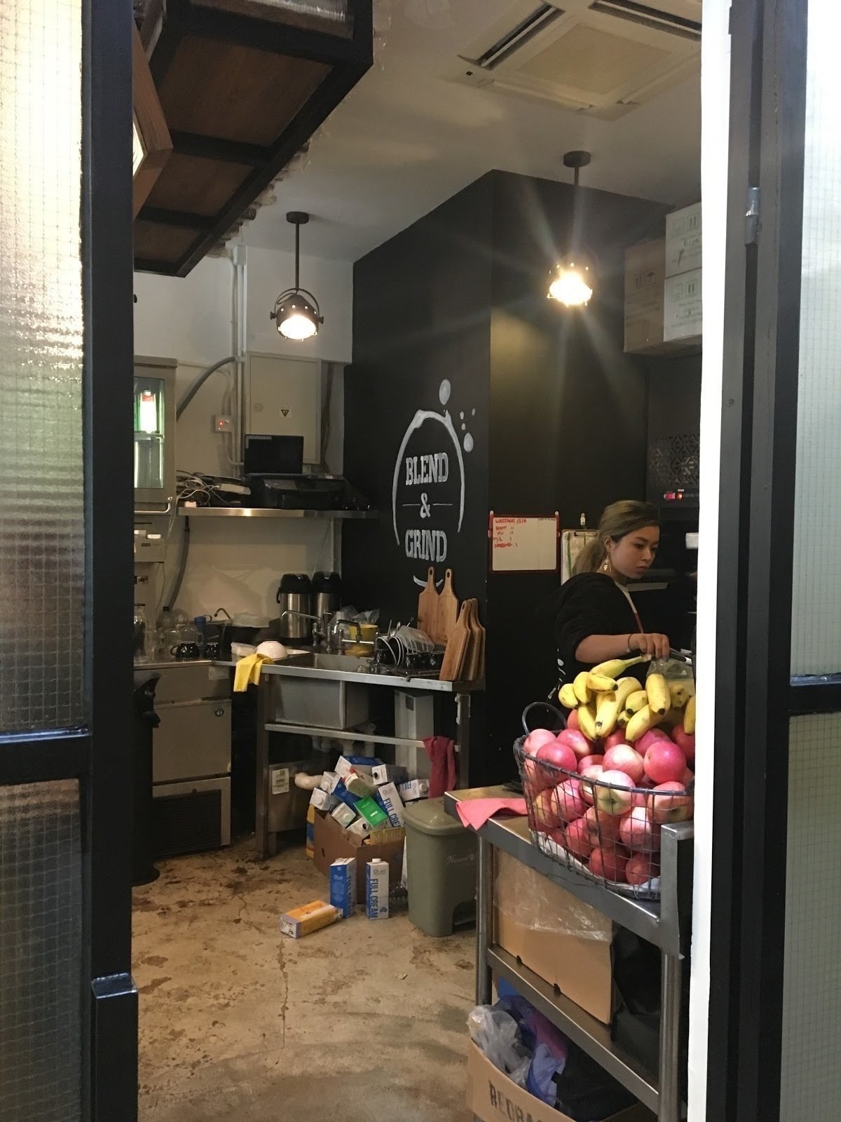 <span class="translation_missing" title="translation missing: en.meta.location_title, location_name: Blend &amp; Grind, city: Hong Kong">Location Title</span>