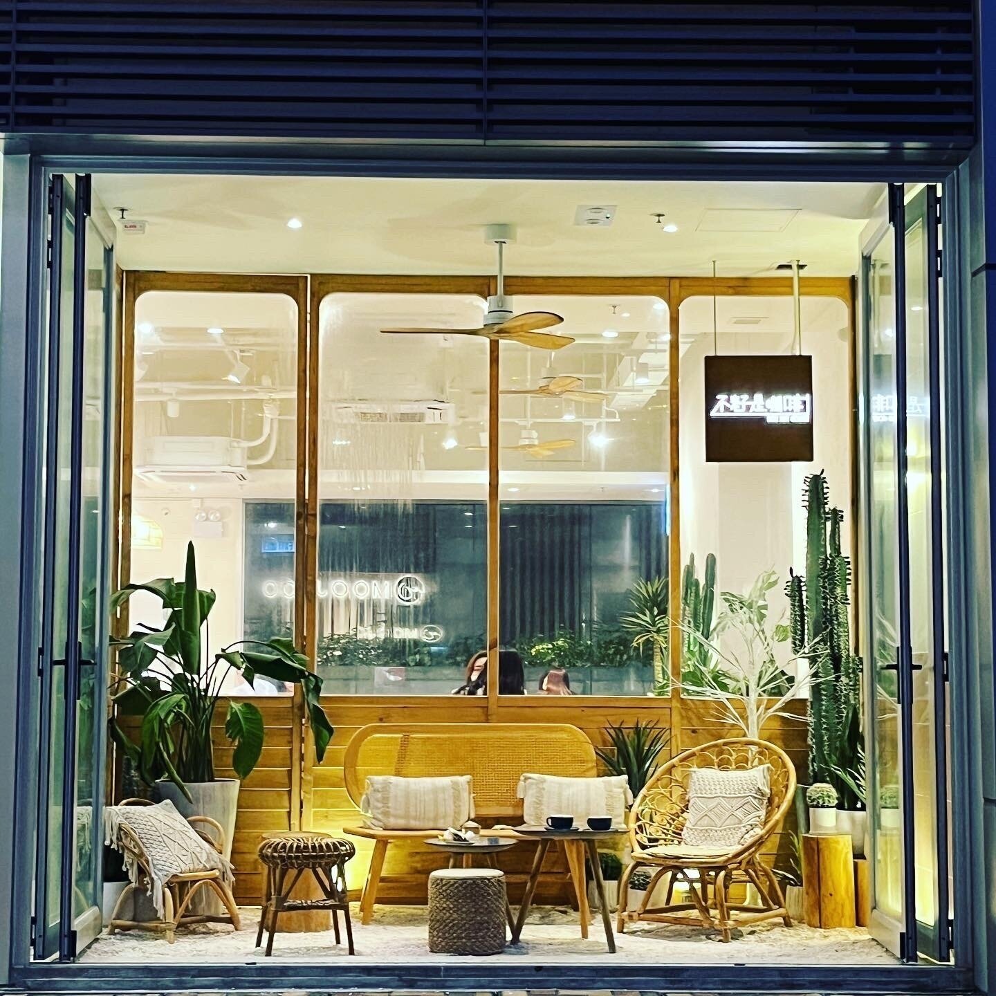 <span class="translation_missing" title="translation missing: en.meta.location_title, location_name: Not Just Coffee, city: Hong Kong">Location Title</span>