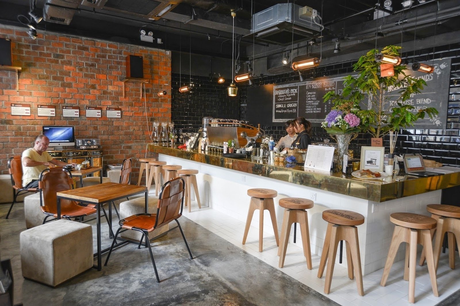 <span class="translation_missing" title="translation missing: en.meta.location_title, location_name: The Coffee Academics - Johnston Road, city: Hong Kong">Location Title</span>