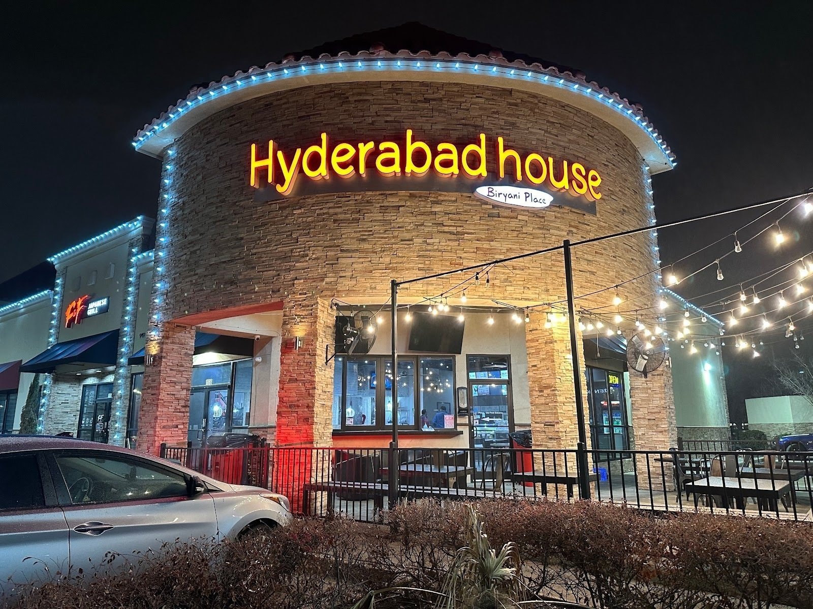 <span class="translation_missing" title="translation missing: en.meta.location_title, location_name: Hyderabad House, city: Irving">Location Title</span>