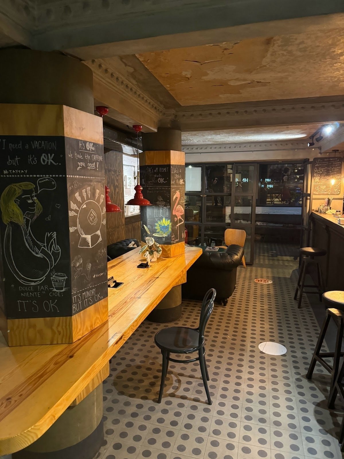<span class="translation_missing" title="translation missing: en.meta.location_title, location_name: İts Ok Cafe, city: Istanbul">Location Title</span>
