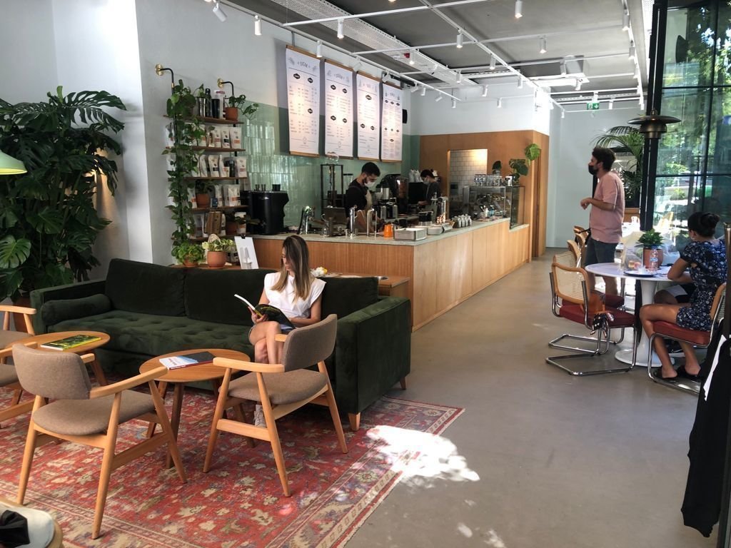 <span class="translation_missing" title="translation missing: en.meta.location_title, location_name: Kronotrop Moda Eatery, city: Istanbul">Location Title</span>