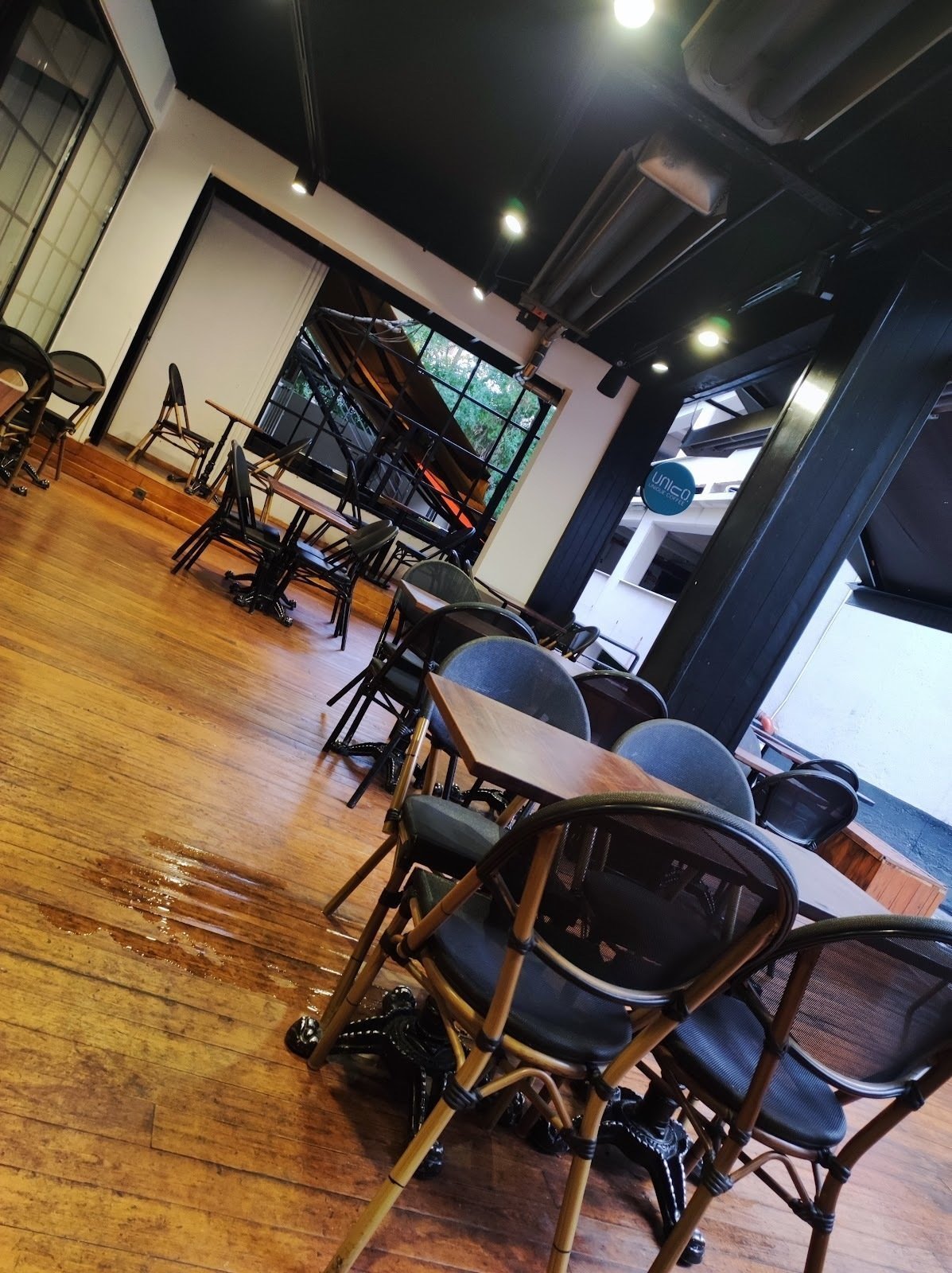 <span class="translation_missing" title="translation missing: en.meta.location_title, location_name: Unique Coffee, city: Istanbul">Location Title</span>