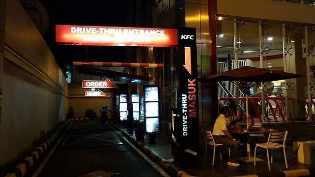 KFC @ Jl. RE Martadinata