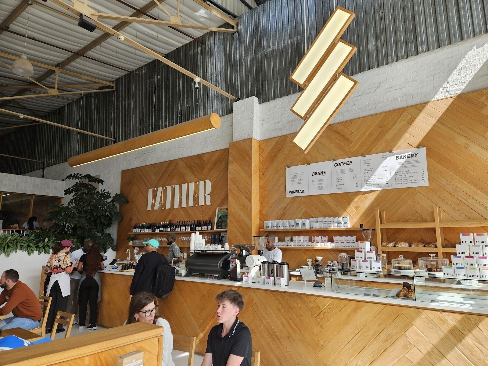 <span class="translation_missing" title="translation missing: en.meta.location_title, location_name: Father Coffee Kramerville, city: Johannesburg">Location Title</span>