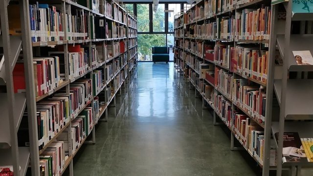 Stadtbibliothek im Neuen Ständehaus