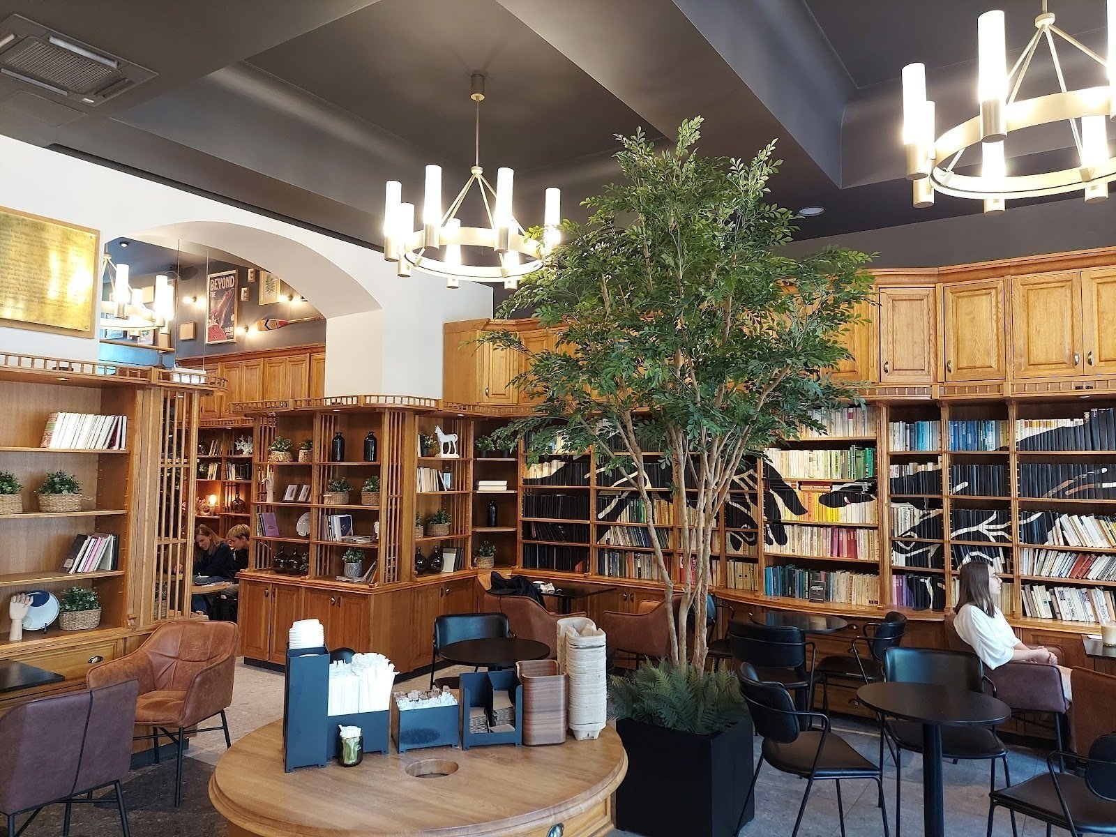<span class="translation_missing" title="translation missing: en.meta.location_title, location_name: CAFFEINE, city: Kaunas">Location Title</span>
