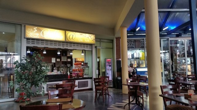 Coffee @ The Hole