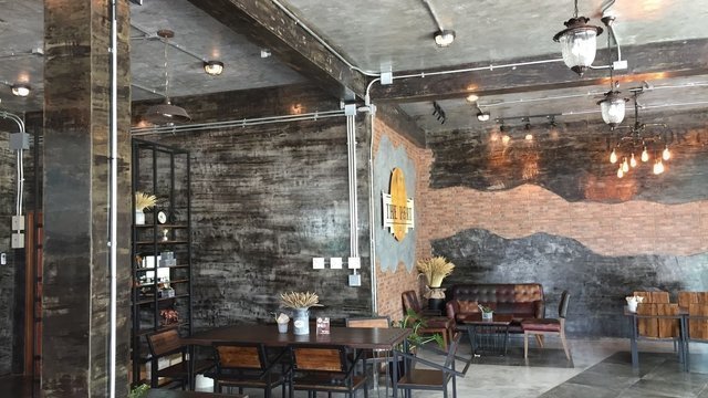 THE PORT coffee bar & Restaurant