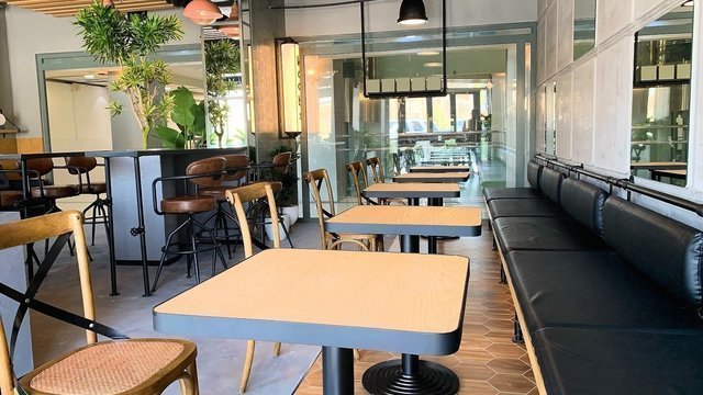Koobs Cafe - Sharq شرق