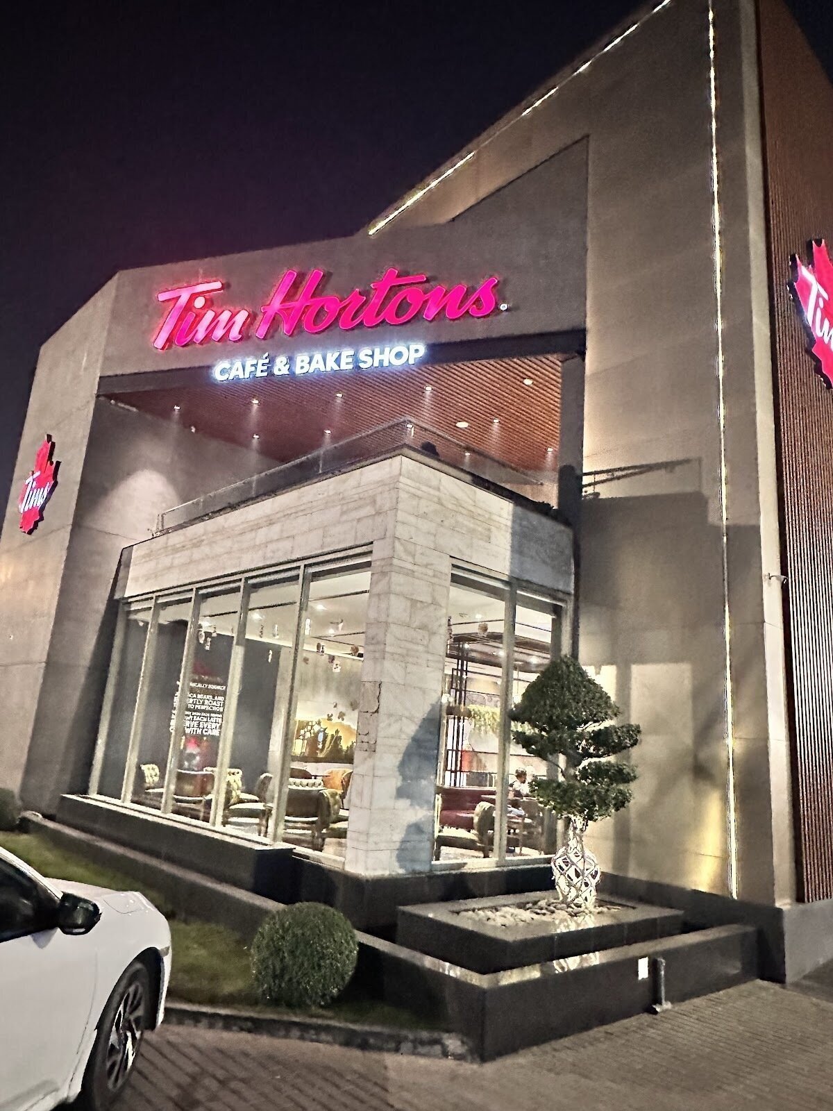 <span class="translation_missing" title="translation missing: en.meta.location_title, location_name: Tim Hortons @ Sector J DHA Phase 6, city: Lahore">Location Title</span>