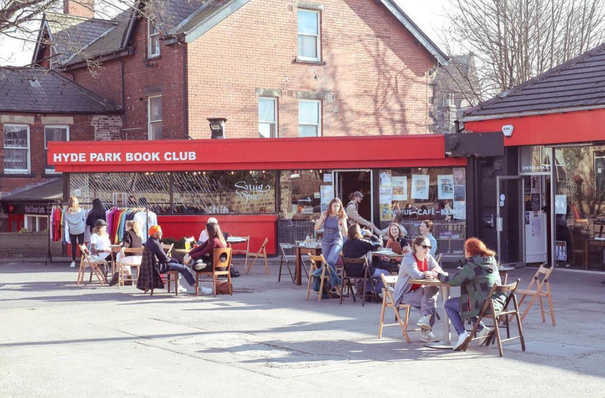 <span class="translation_missing" title="translation missing: en.meta.location_title, location_name: Hyde Park Book Club, city: Leeds">Location Title</span>