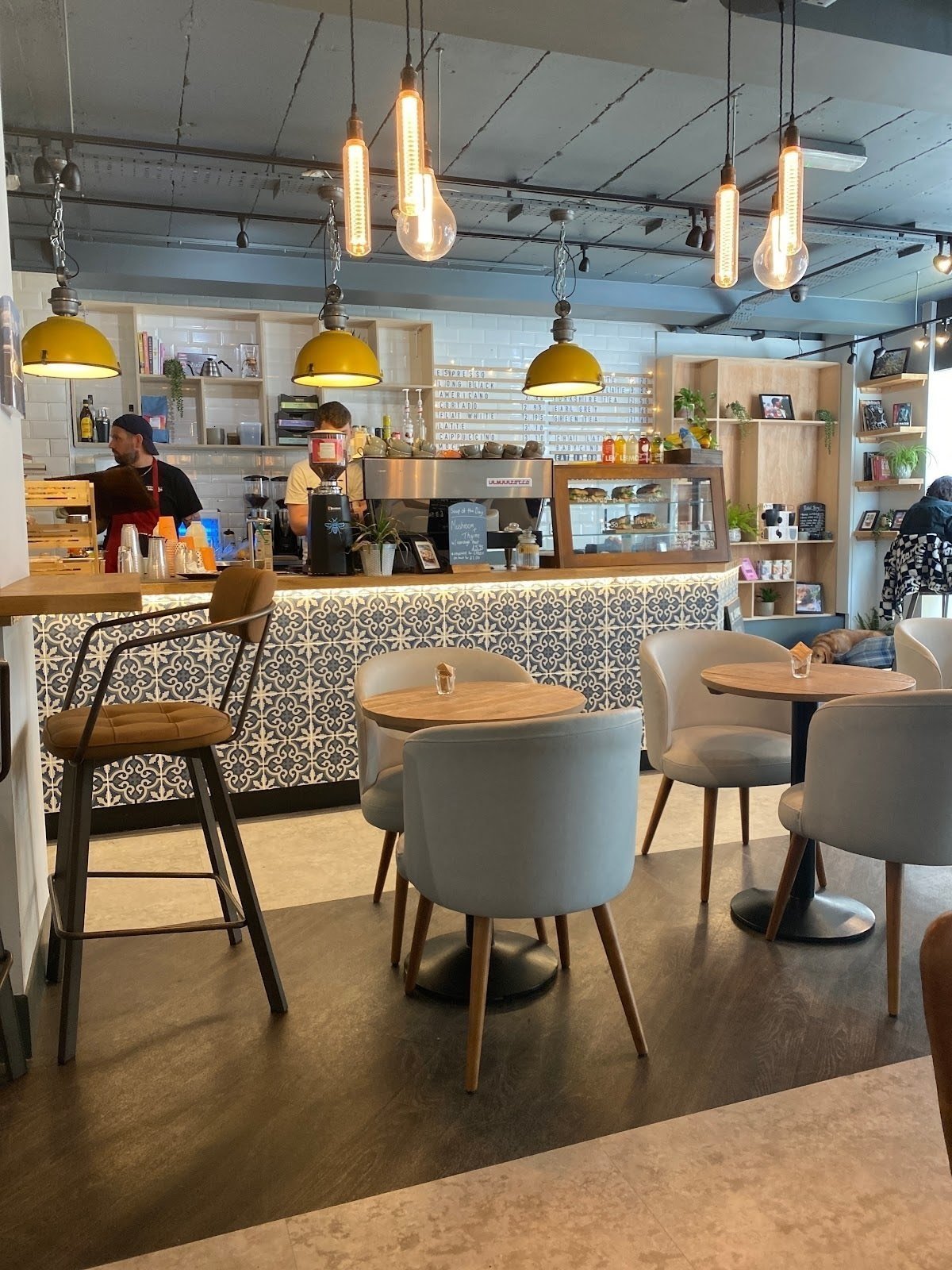 <span class="translation_missing" title="translation missing: en.meta.location_title, location_name: The Clubhouse Coffee Leeds, city: Leeds">Location Title</span>