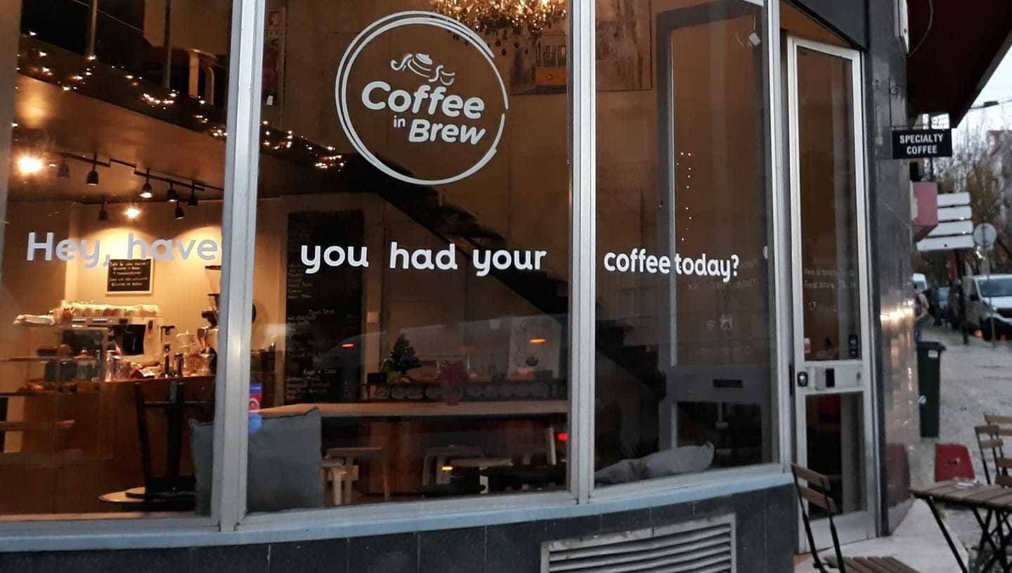 <span class="translation_missing" title="translation missing: en.meta.location_title, location_name: Coffee in Brew, city: Lisbon">Location Title</span>