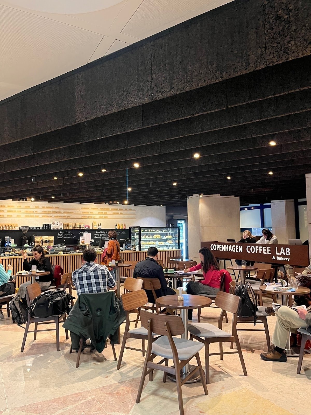 <span class="translation_missing" title="translation missing: en.meta.location_title, location_name: Copenhagen Coffee Lab - Culturgest, city: Lisbon">Location Title</span>