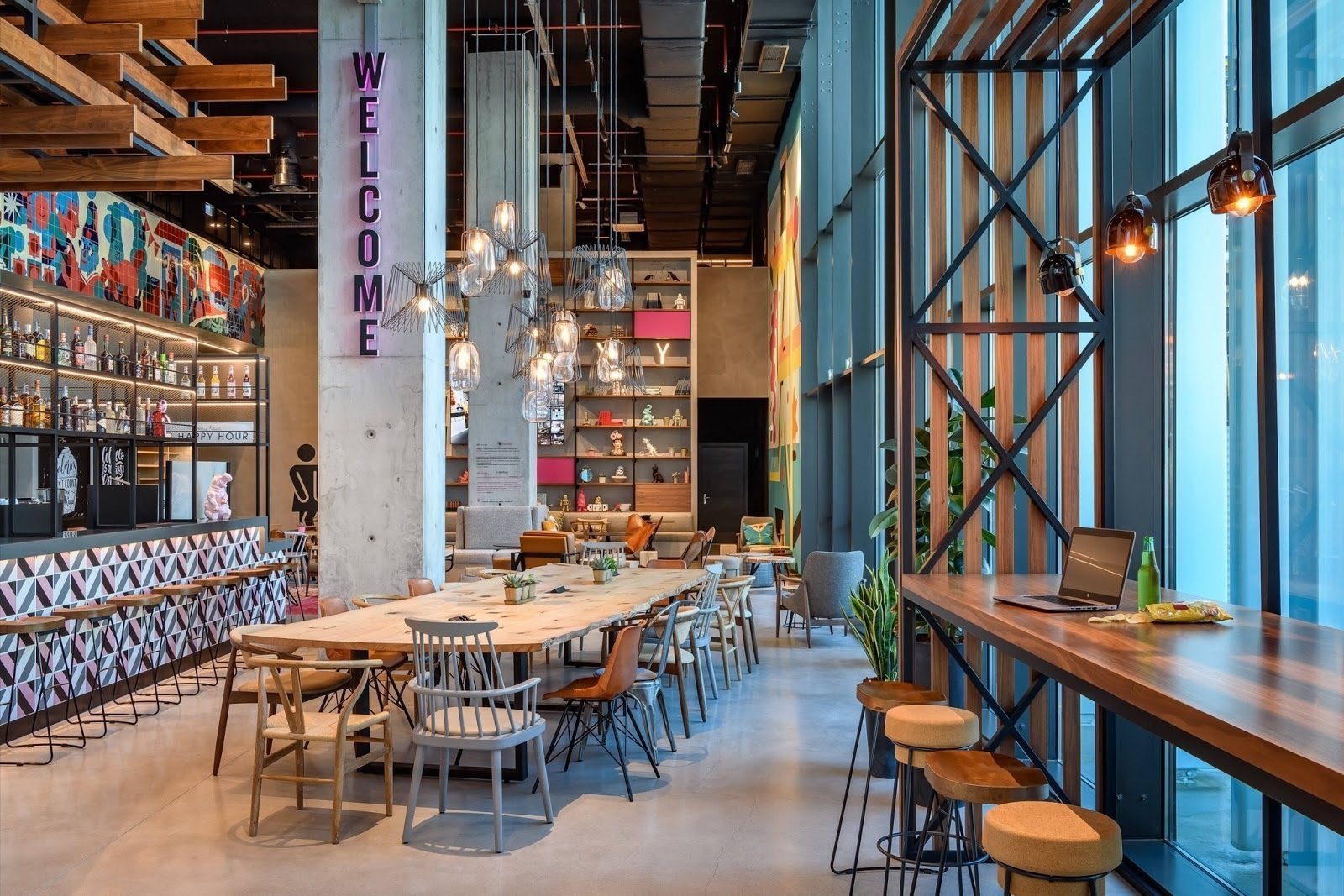 <span class="translation_missing" title="translation missing: en.meta.location_title, location_name: Moxy Lisboa Oriente, city: Lisbon">Location Title</span>