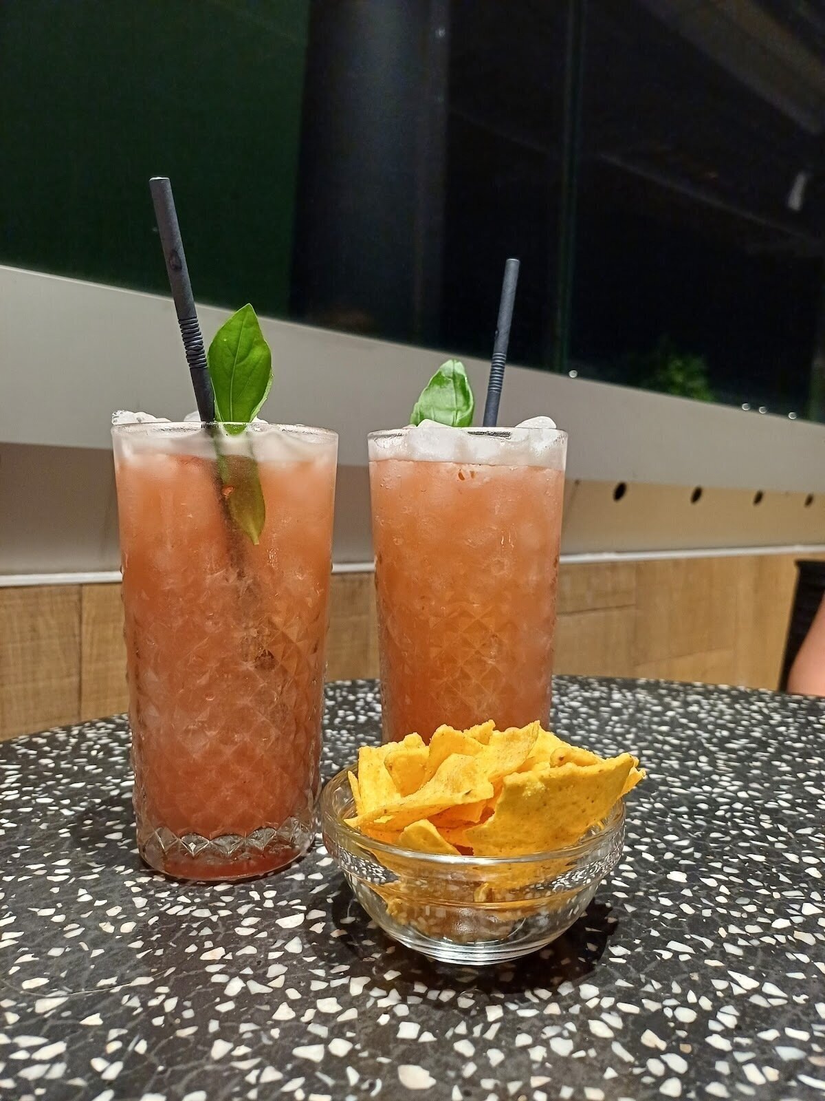 <span class="translation_missing" title="translation missing: en.meta.location_title, location_name: The G Bar - El Cortes Inglés Rooftop, city: Lisbon">Location Title</span>