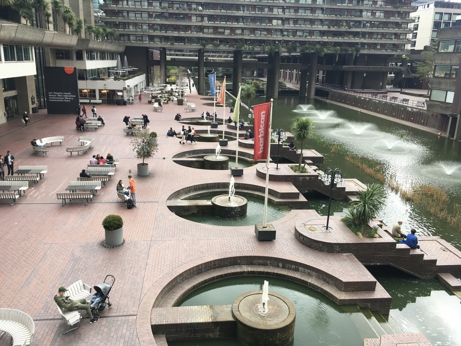 <span class="translation_missing" title="translation missing: en.meta.location_title, location_name: Barbican Centre, city: London">Location Title</span>