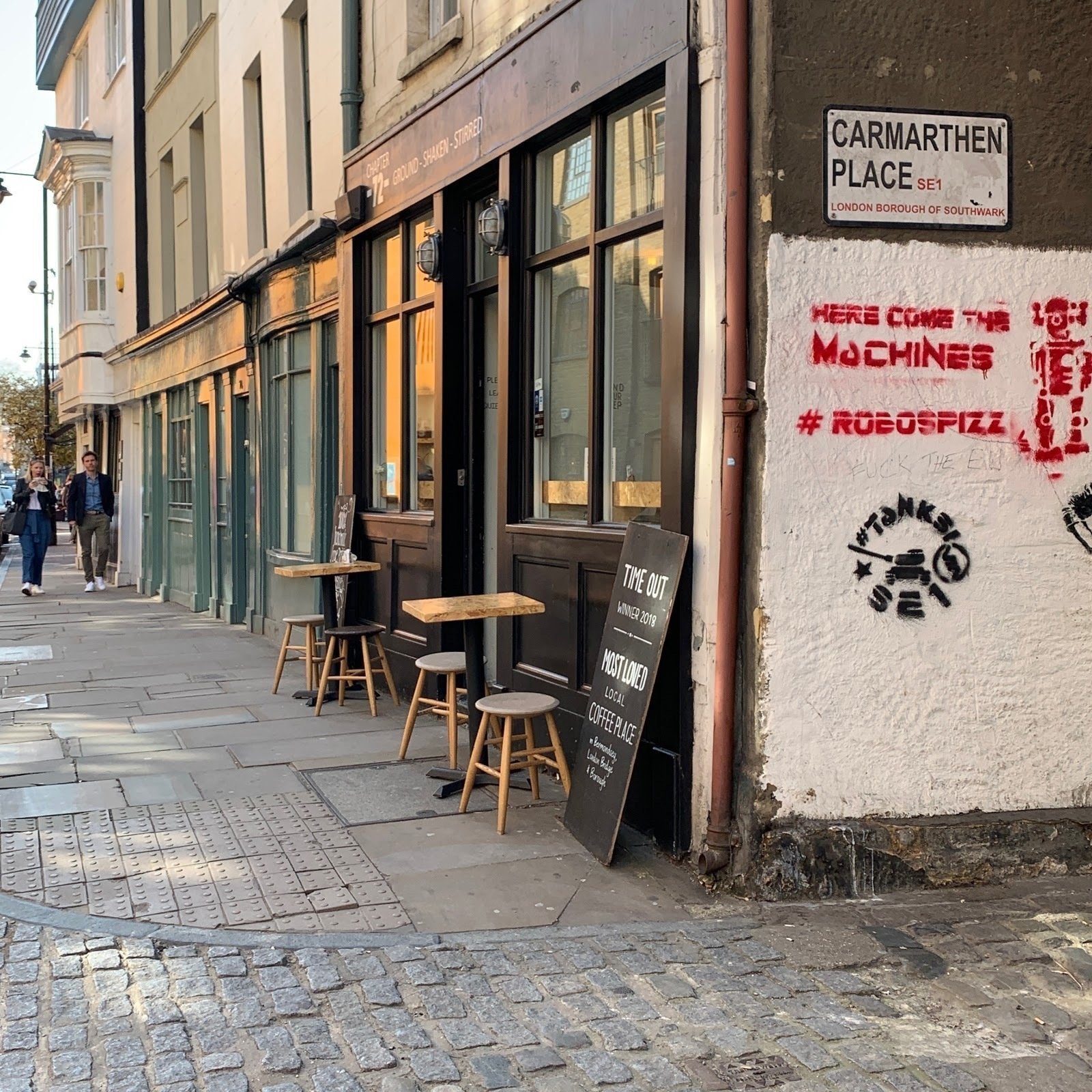 <span class="translation_missing" title="translation missing: en.meta.location_title, location_name: Chapter 72, city: London">Location Title</span>