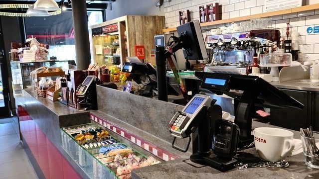Costa Coffee @ Chiswick High Road